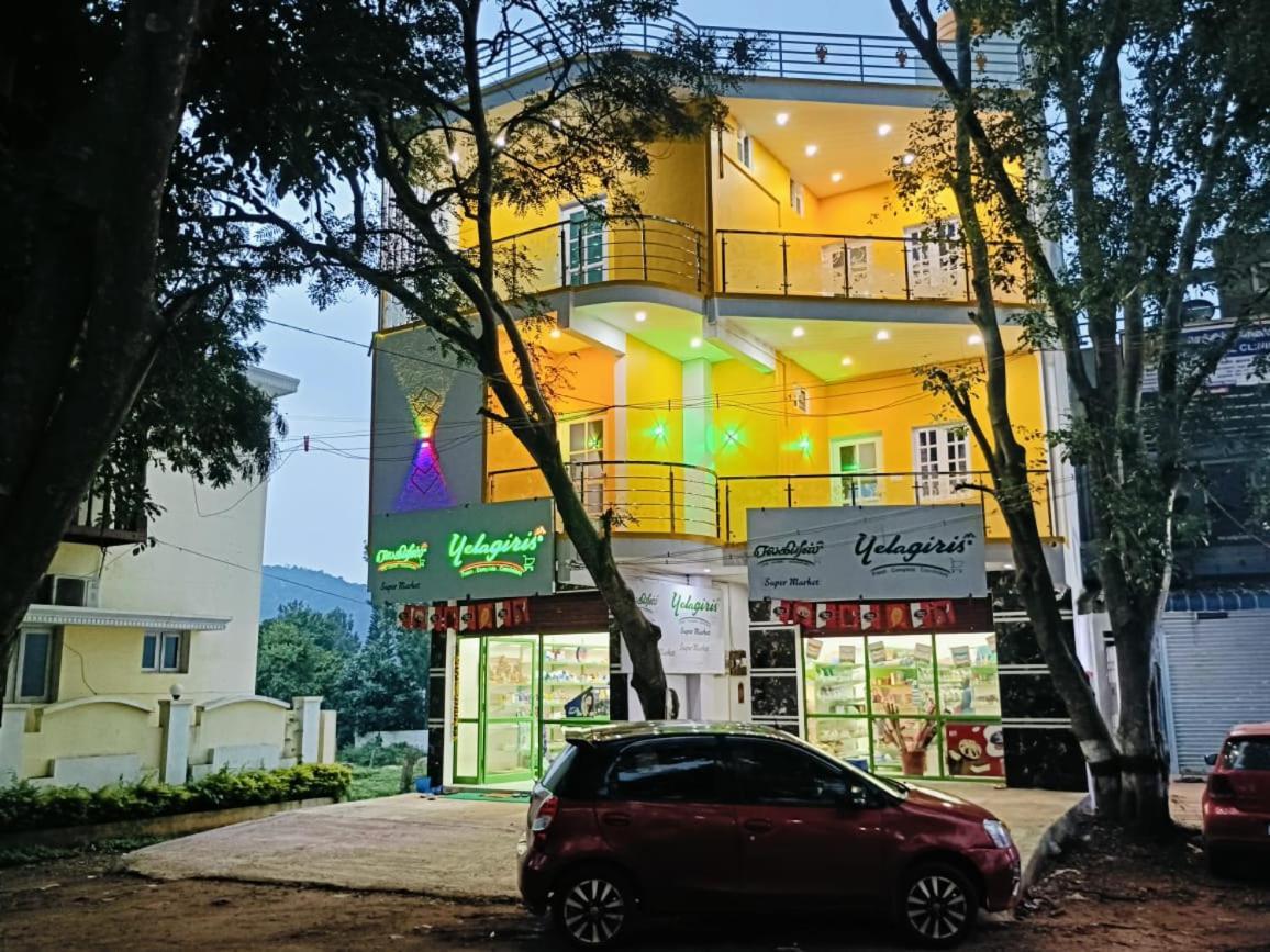 Hilltop Heaven Yelagiri Exterior photo
