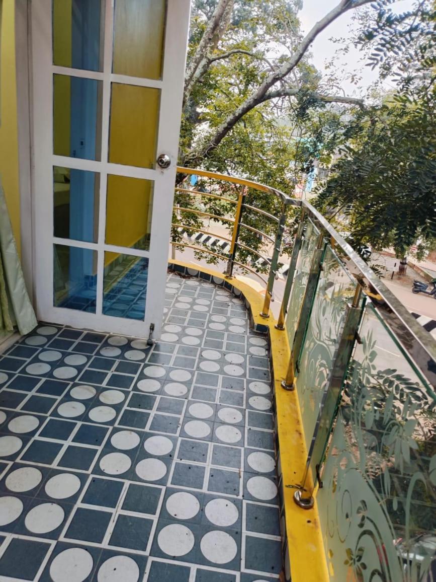 Hilltop Heaven Yelagiri Exterior photo